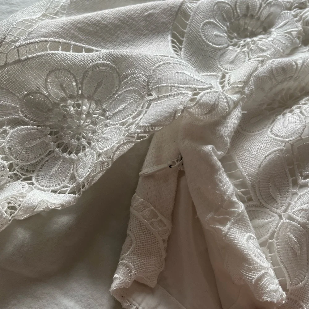 ❤️Blogger’s Favorite Aje off shoulder lace top - Picture 8 of 8